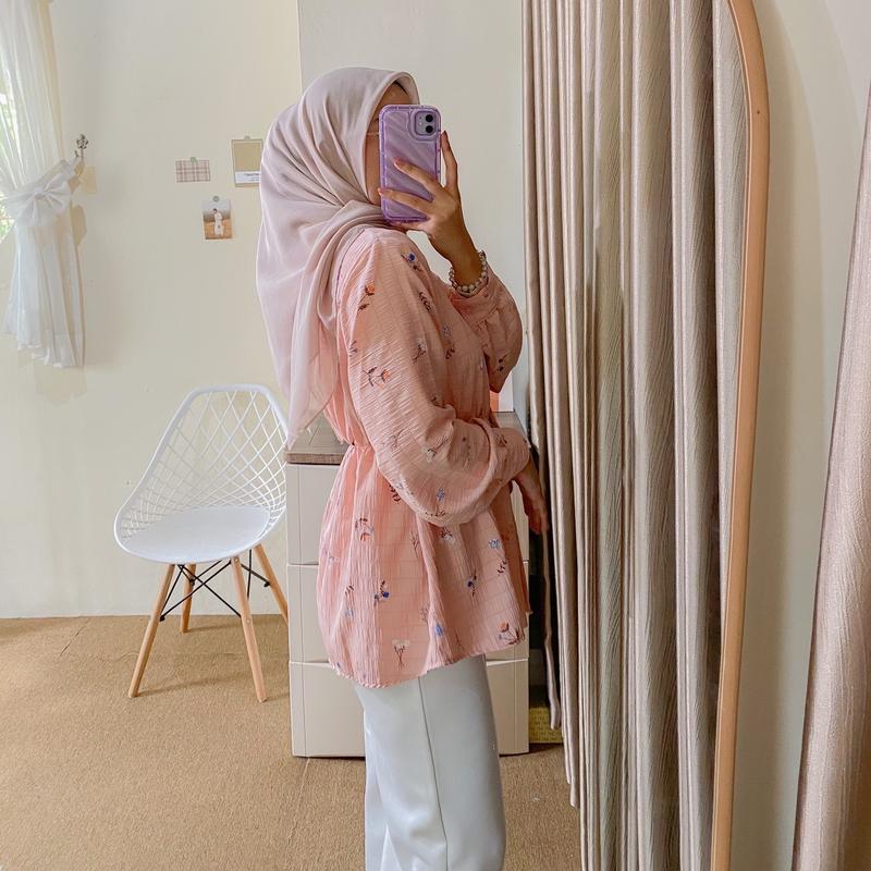 Bricia_label - VANYA BLOUSE / blouse motif / blouse floral / blouse karet perut 8