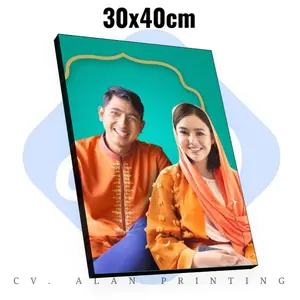 CETAK FOTO CUSTOM 17R 30X40 PLUS BINGKAI KAYU ANTI PUDAR HADIAH KADO WISUDA WEDDING