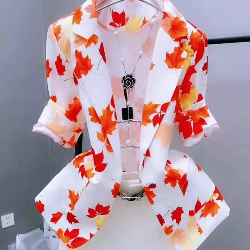 Product Introduction of Áo Khoác Vest Nữ, Họa Tiết Kẻ Sọc Mỏng, Dáng Ôm, Thanh Lịch, Phong Cách Anh Quốc, Dễ Phối Đồ Thích Hợp Cho Mùa Xuân Và Mùa Thu, Thời Trang, Xuân Hè 2024 14
