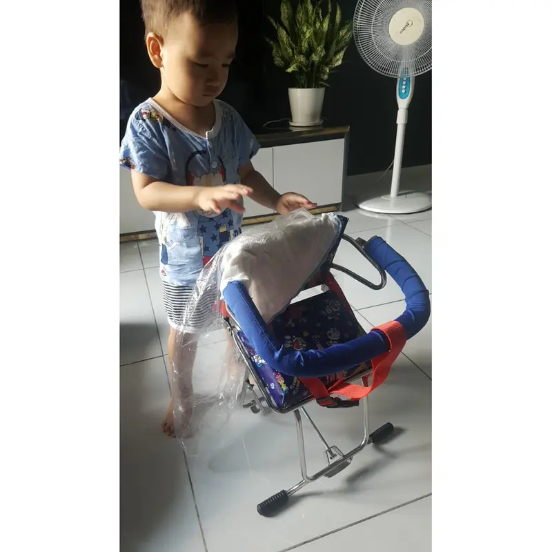 GHẾ ĐI XE MÁY CHO BÉ CÓ VÒNG BẢO HIỂM ( DÙNG CHO XE SỐ ) 7