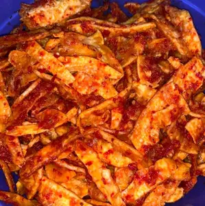 keripik singkong balado 500 gram/keripik balado Cemilan