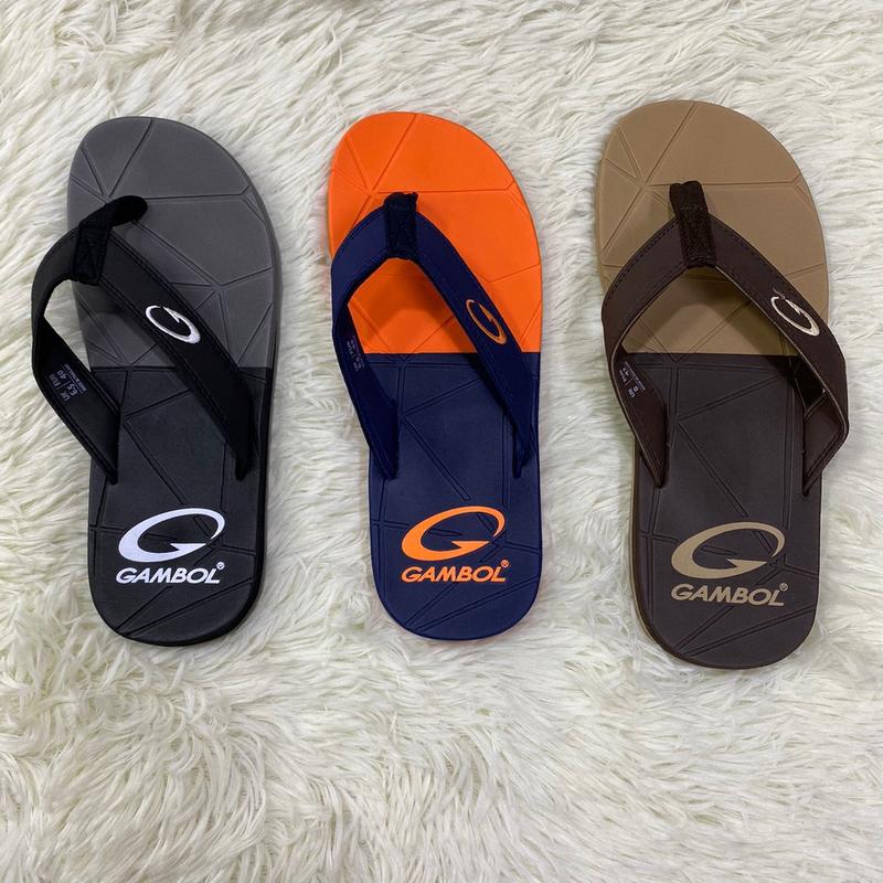 Dép Nam GAMBOL 11406 thái lan chính hãng, chống trơn bám sàng rất tốt , đi ngoài phố và trong nhà.