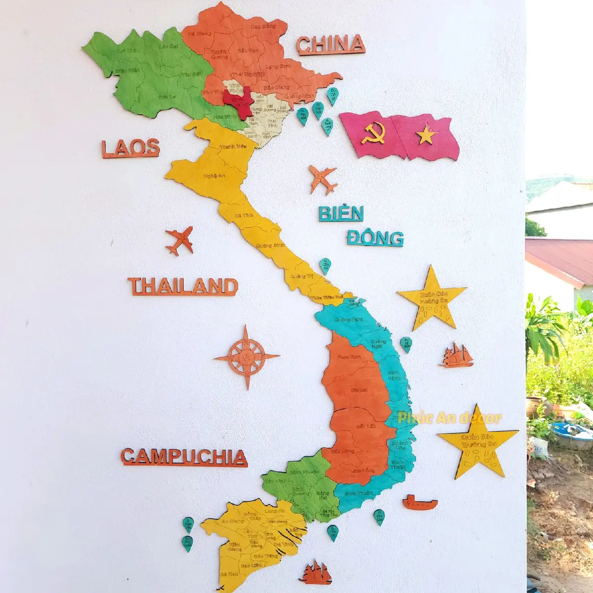 Bản đồ gỗ Việt Nam trang trí dán tường poster  việt