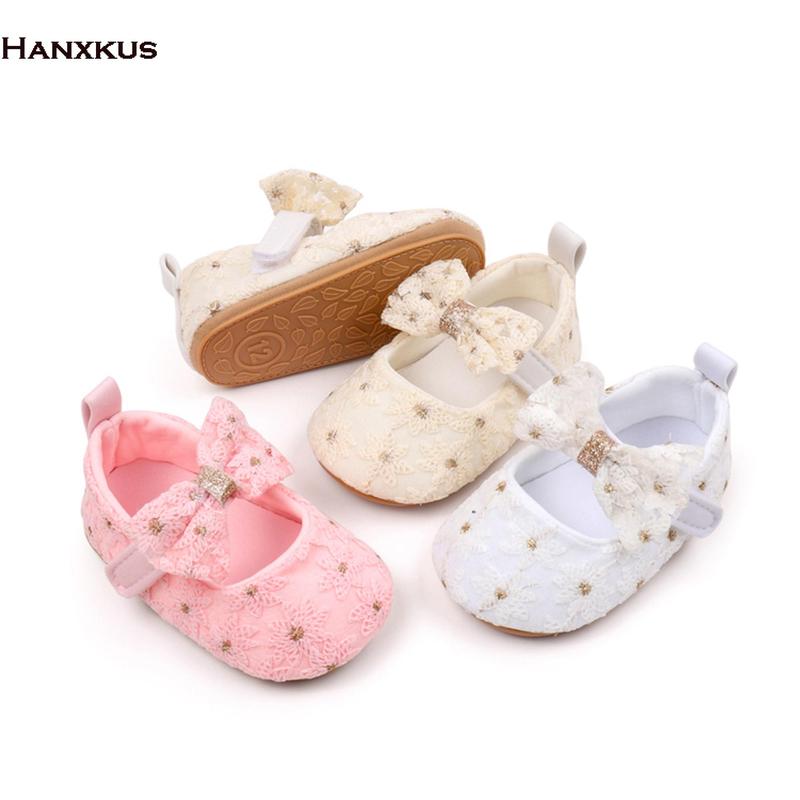 Giày Đế Bằng Mary Jane Cho Em Bé Gái, Giày Trẻ Mới Biết Đi, Thiết Kế Hình Bướm Dễ Thương, Thích Hợp Cho Đám Cưới Và Các Hoạt Động Thể Thao, Chống Trượt, Mềm Mại Và Mềm Mại, Kiểu Lười, Giày Thể Thao, Với Búp Bê Bé Gái, Giày Đẹp, Phong Cách 2024