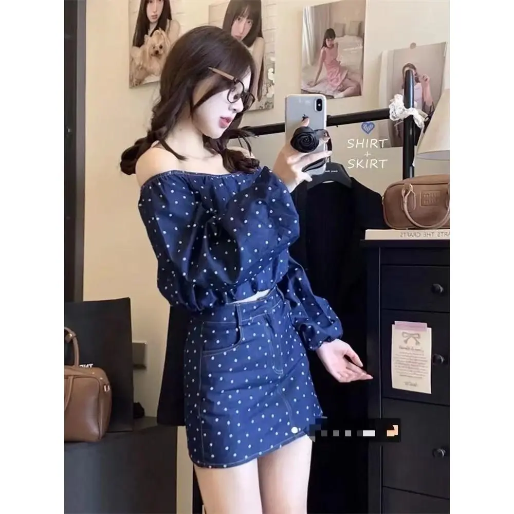 2025 Bộ Đồ Hai Mảnh, Trễ Vai, Áo Sơ Mi In Họa Tiết Chấm Bi, Ngắn, Dễ Thương Và Gợi Cảm, Tay Áo Dài, Váy Bodycon, Thời Trang Mới Mùa Thu Của Phụ Nữ Top Women