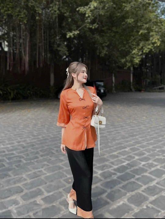 Product Introduction of Sét bộ lam đi chùa vải phối màu, 2 dây buộc eo,4 màu y hình, vải tuyết nhung mềm mịn,  Kem WomenNữ Áo ht15 11