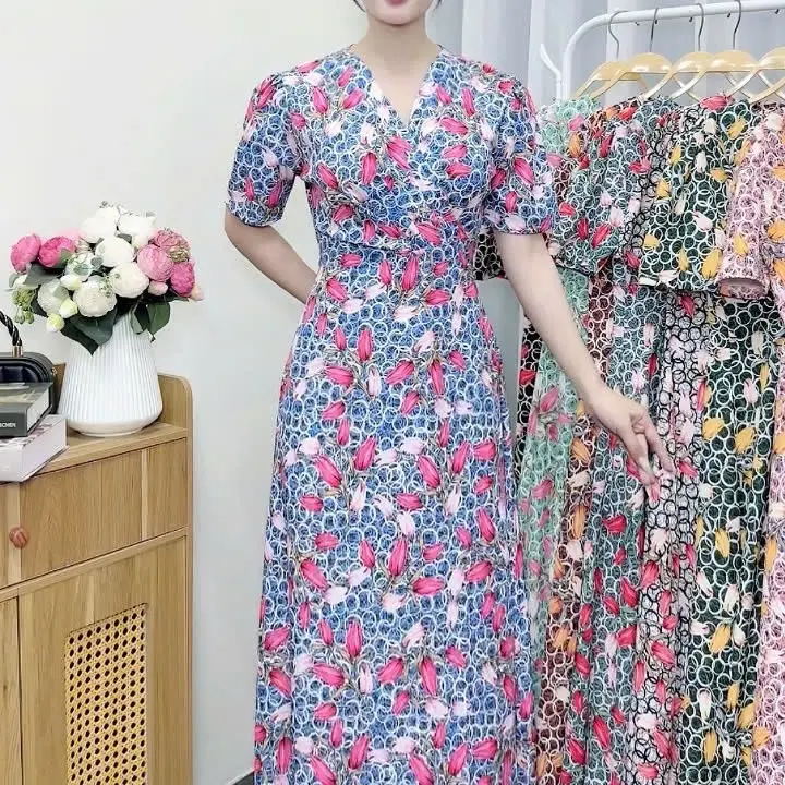 Váy lụa tay lỡ cho ngày Tết - Thương hiệu  Women 5