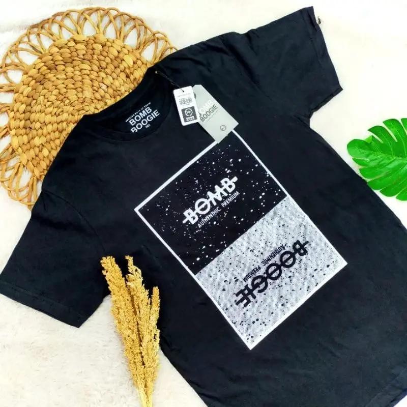 kaos distro pria premium / t-shirt pria distro / kaos motif lengan pendek / bahan adem nyaman di pakai Casual