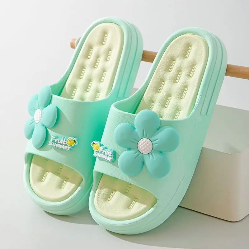 2024 Summer New Women's Cute Thick-Soled Odor-Resistant Super Adorable Outdoor Non-Slip Home Bathroom Shower Slippers