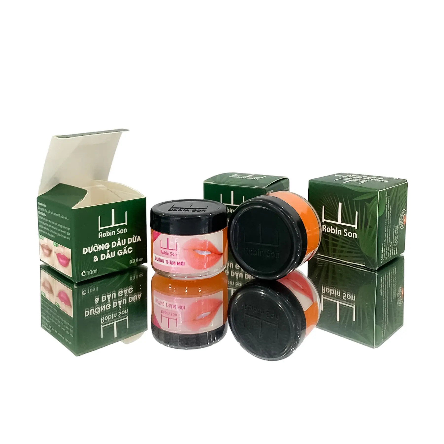 Dưỡng gấc thâm loang sử dụng cho môi Son Skincare