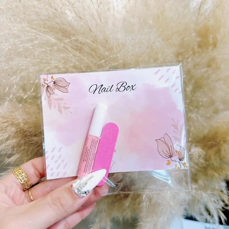 Hộp đựnġ - Bìa Nail Box Kèm Keo Và Dũa 2