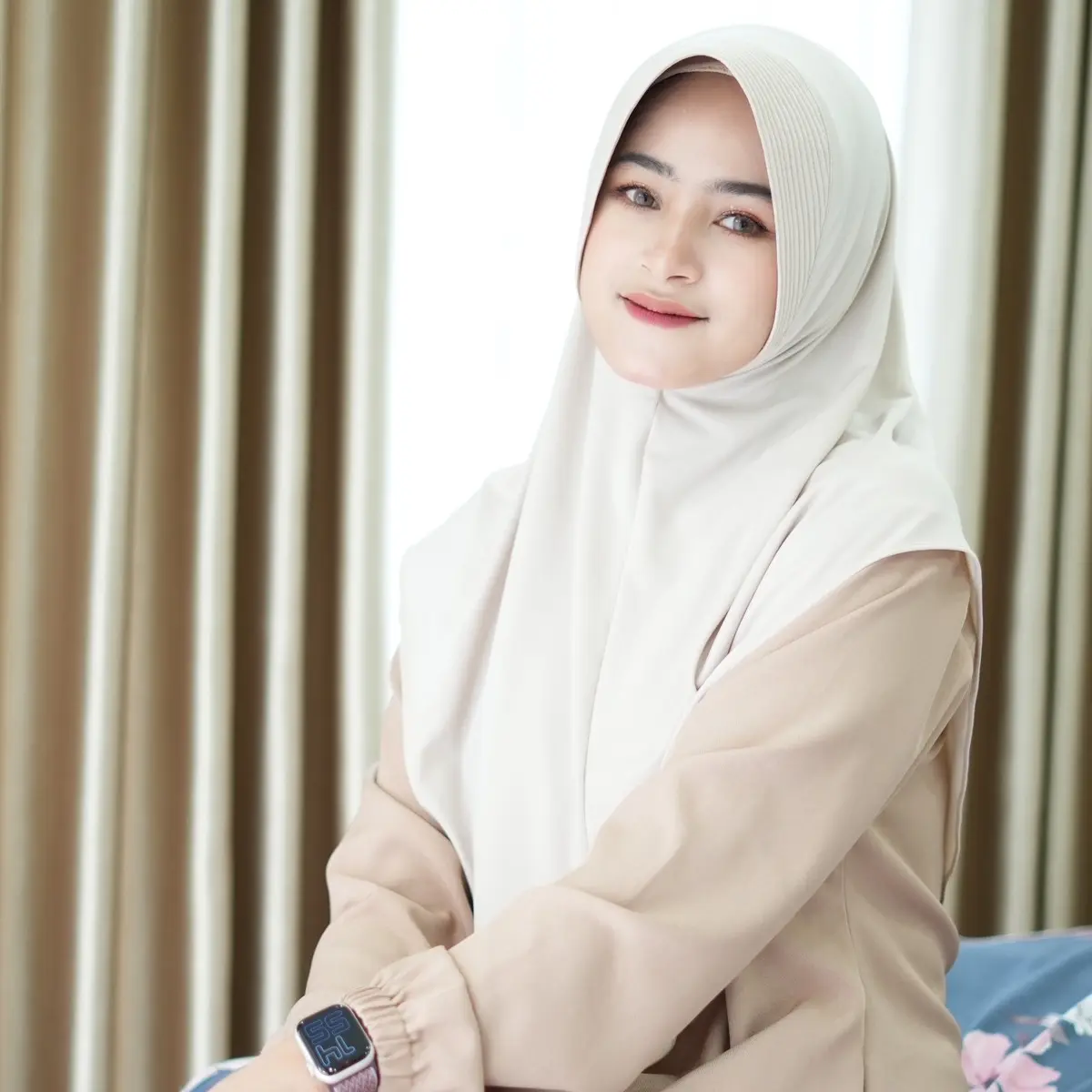 Neisya Hijab - Size L Hijab Instan Bergo Daily Laksita  Pet Jersey Muslim kerudung simpel