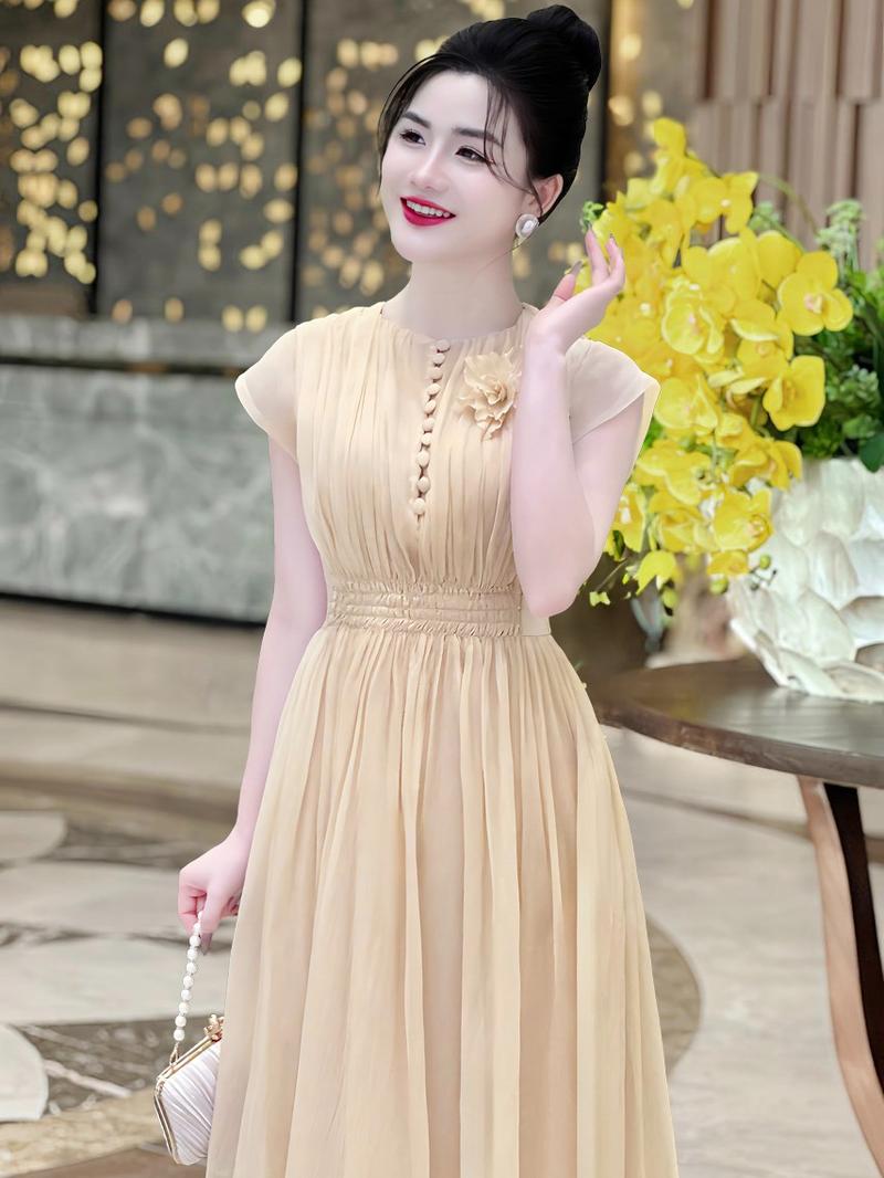 Product Introduction of [MIỄN SHIP] MDU4204 Váy Tơ Vân Hàn Cao Cấp - Dáng Dài Thanh Lịch Tôn Dáng Hoàn Hảo Dành Cho Nữ  Women Dress Kem 1