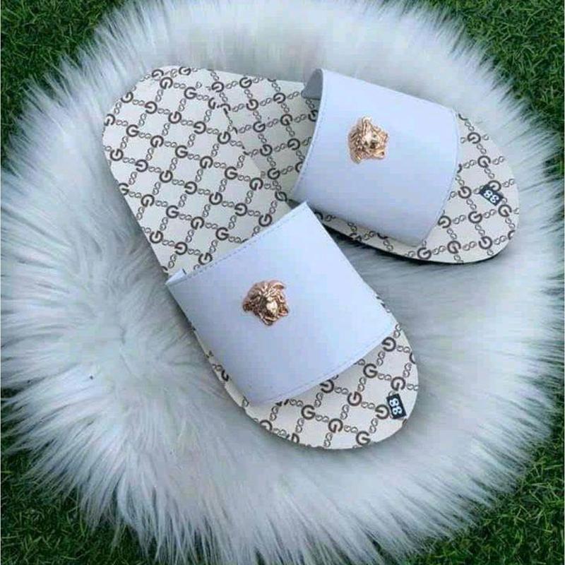 dép đôi nam nữ gg trắng   Su Jean Đế Bằng Đồng Sandaly DéP 2