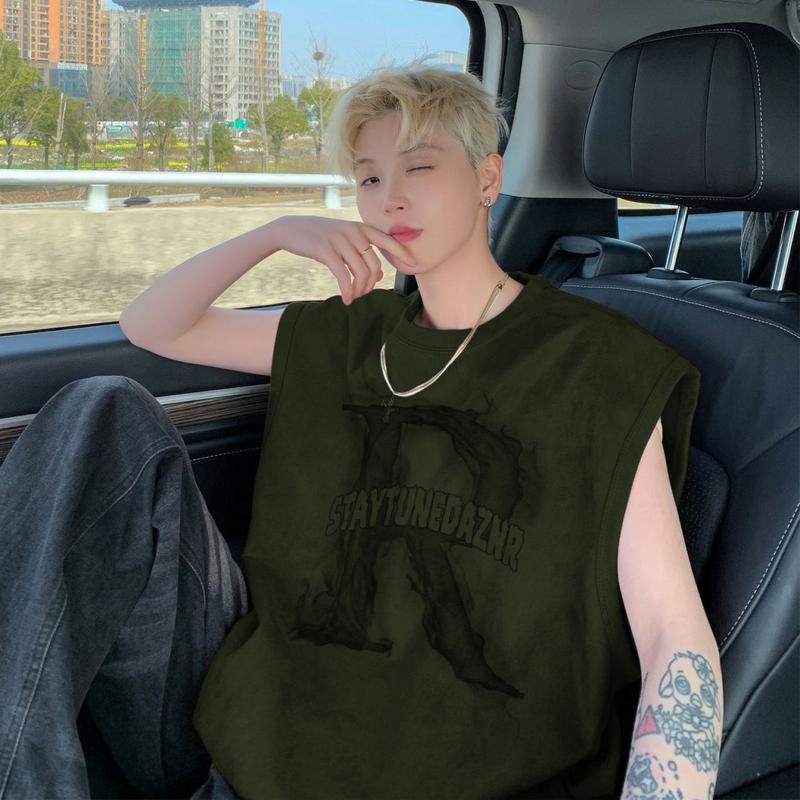 Product Introduction of Waistcoat Vest Men's American Street Summer Fashion Brand Pu Shuai Retro Heavy Loose Sports Sleeveless T-shirt 4