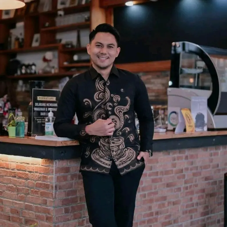 KEMEJA BATIK KOPI HITAM bahan katun premium lapis furing
