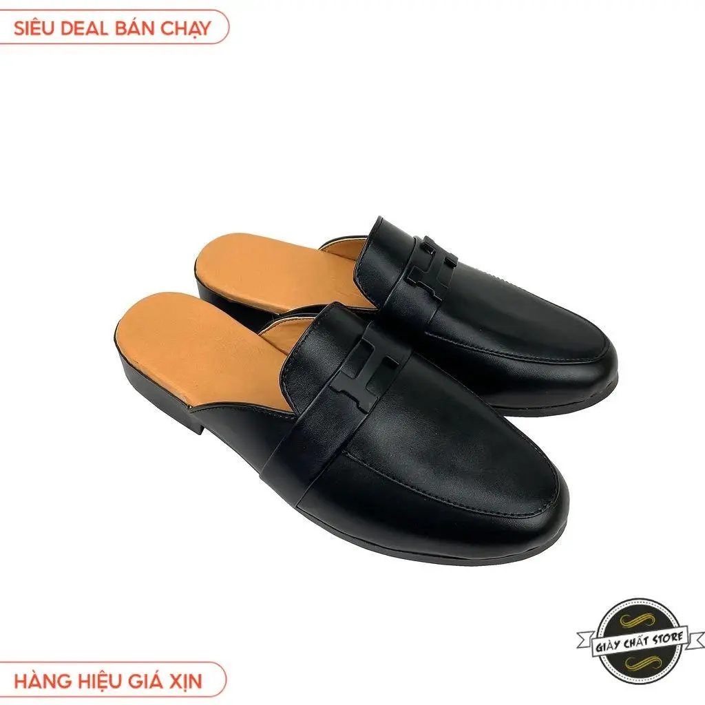 sục nam cao cấp > sục nam hở gót đính mác chữ H sang trọng, thanh lịch, Hoàn hảo và nam tính danh cho phái mạnh, thoải mái cho chân, dễ dàng phối đồ , đẹp mọi nơi Shoes DéP