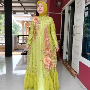 dress putri salju