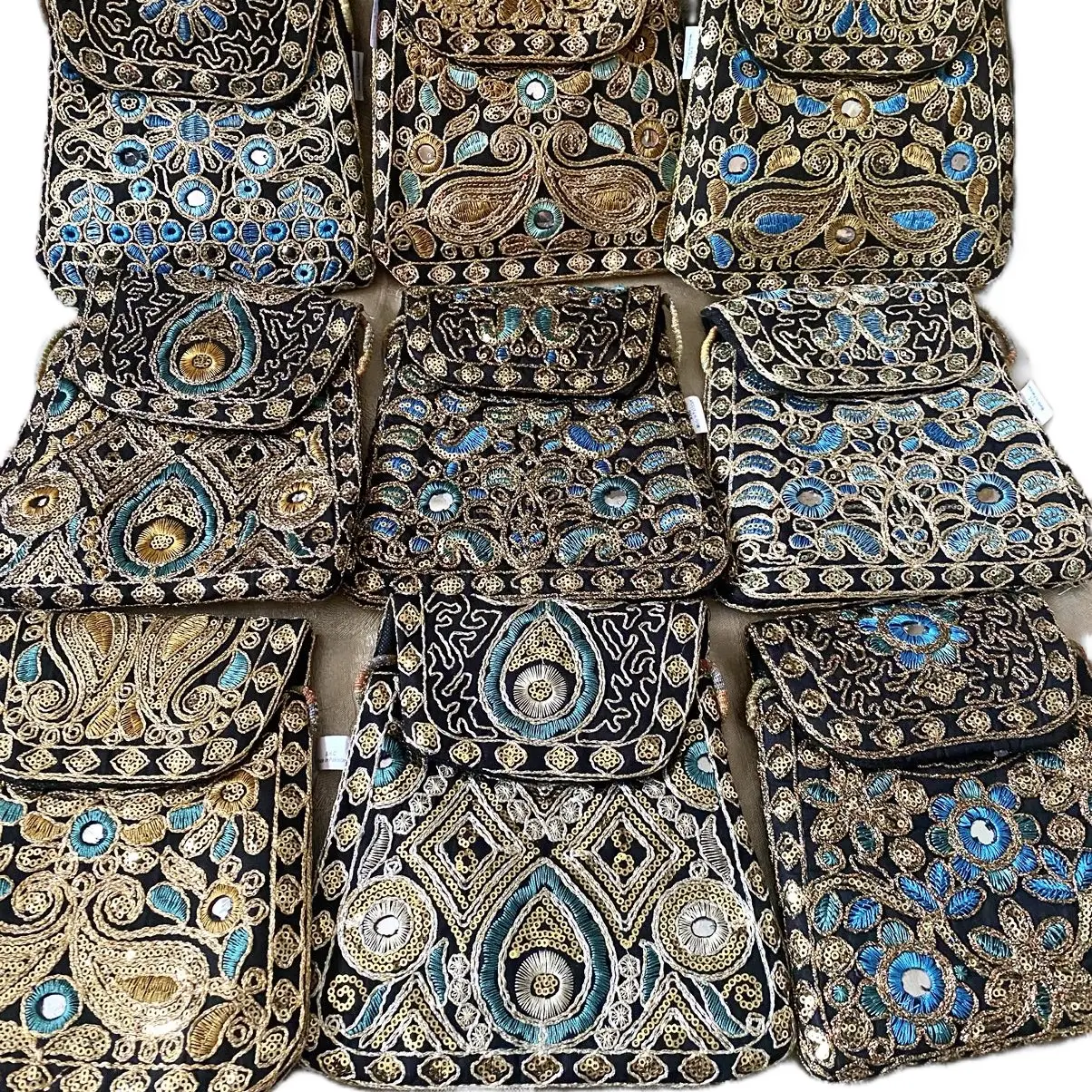 Tas slempang Pakistan ukuran sedang 20x19 hanya 25.900 saja