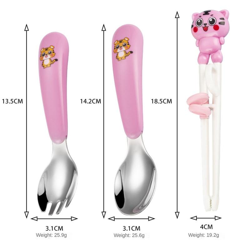 Product Introduction of Bộ Đồ Ăn Hoạt Hình Cho Trẻ Em, 3 Cái, Bao Gồm Nĩa Và Thìa, Được Làm Bằng Thép Không Gỉ 304, Thích Hợp Cho Bé Bú Và Bổ Sung Thực Phẩm, Thìa Tập Luyện Cho Trẻ Sơ Sinh 40