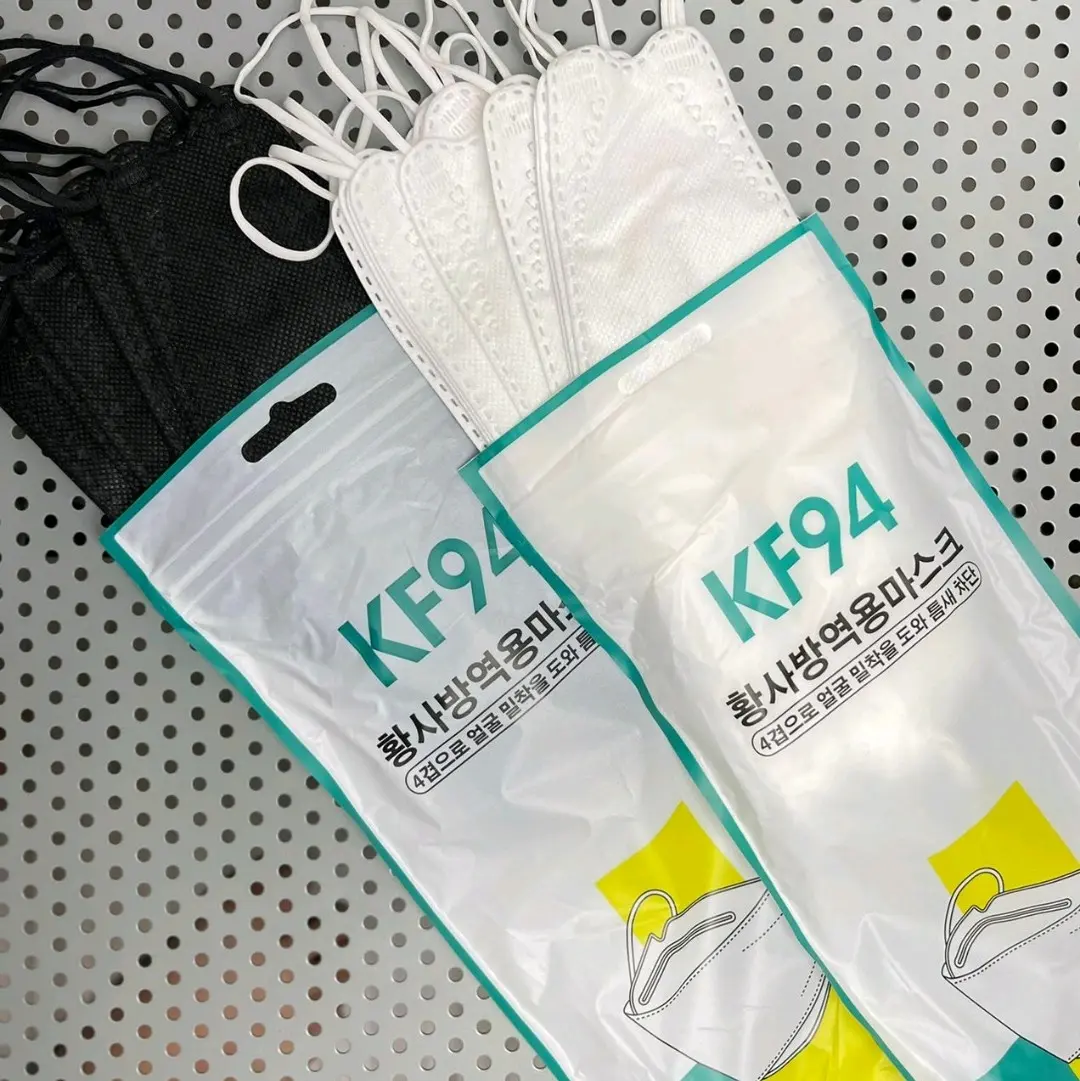 Random/Request Hitam/Putih