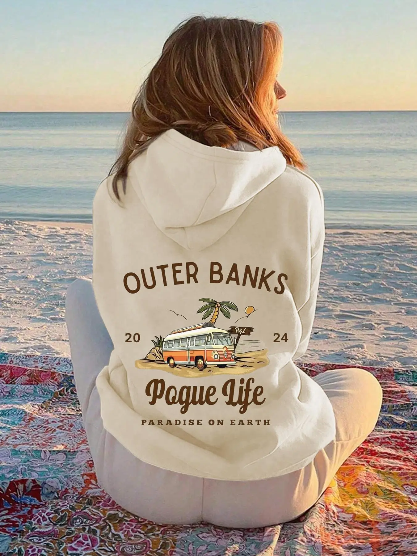 Women's Letter Print Pocket Hoodie, Casual Vintage Travel Hooded Sweatshirt for Daily Holiday Outdoor Wear, Women Clothing for Fall & Winter