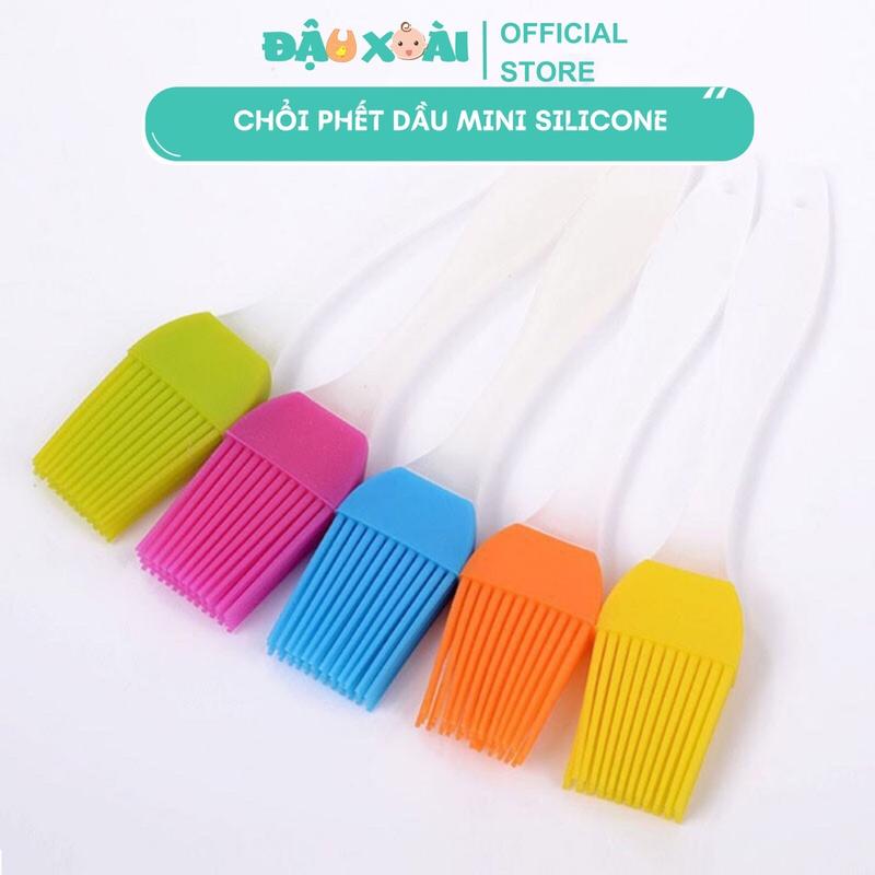 Cọ phết dầu lên đáy khuôn/đồ ăn-Chế biến ăn dặm