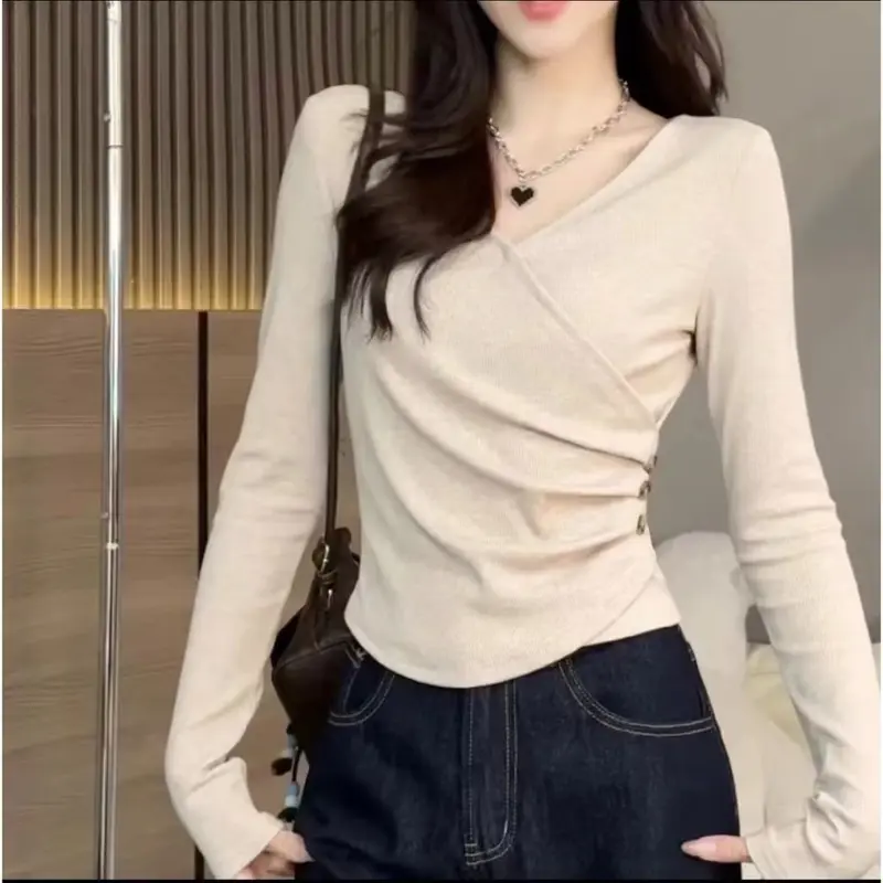 Áo Thun Nữ Dài Tay Cổ Tim Thiết Kế Vạt Chéo Xếp Ly Đính Cúc Thời Trang A225 áothunnu 2