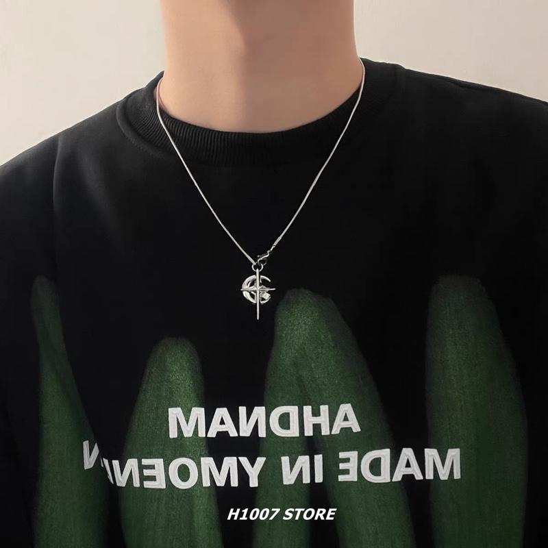 [Mua là mê, chê thì hoàn về] Vòng cổ nam Hook mặt dây chuyền thánh giá thép titan hình lưỡi liềm không phai màu trang sức cao cấp phụ kiện cá tính hợp thời trang cho nam và nữ Tavi Studio vòng  cổ