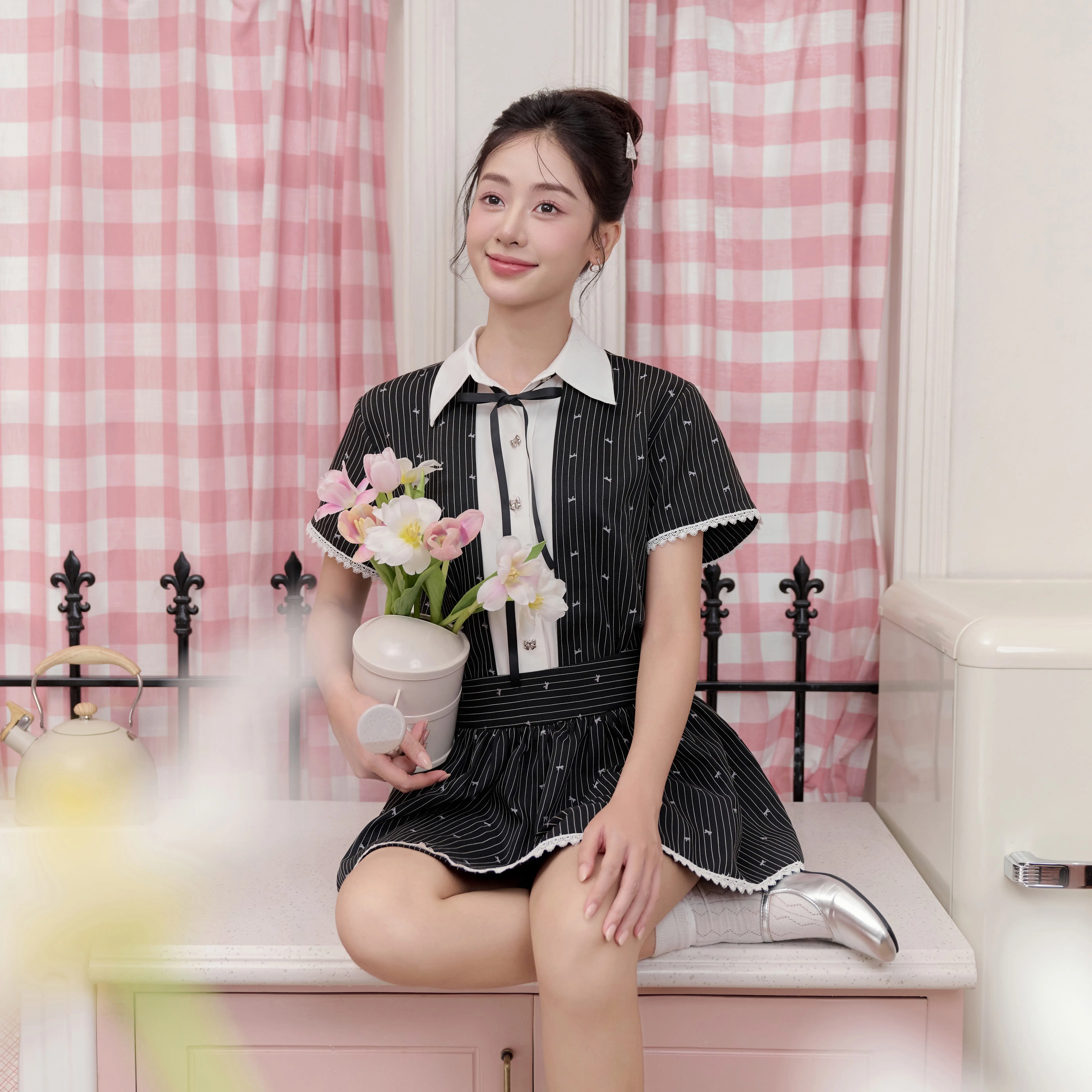 DECARYLN - Set sơ mi kẻ phối chân váy quần Dark Stella