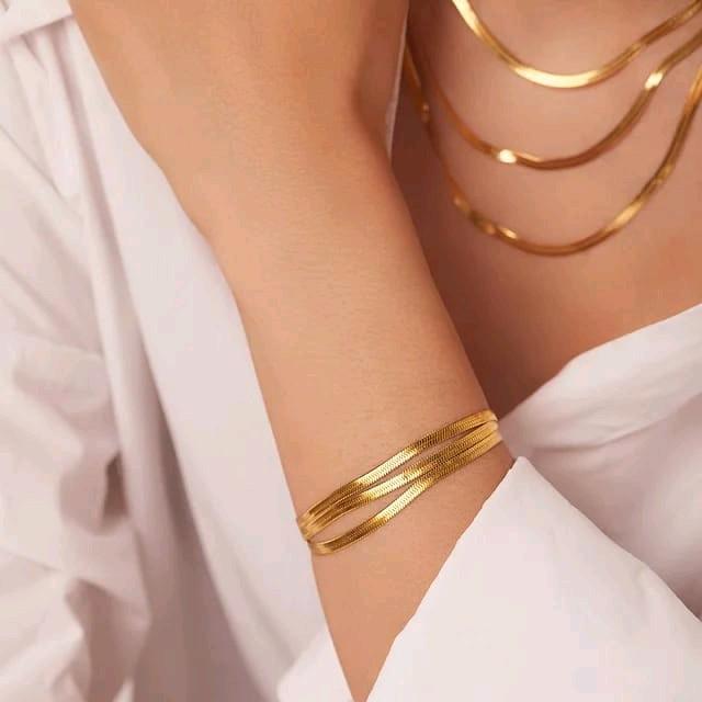 kalung wanita tiranium model pipih stainless steel Laki-laki 4