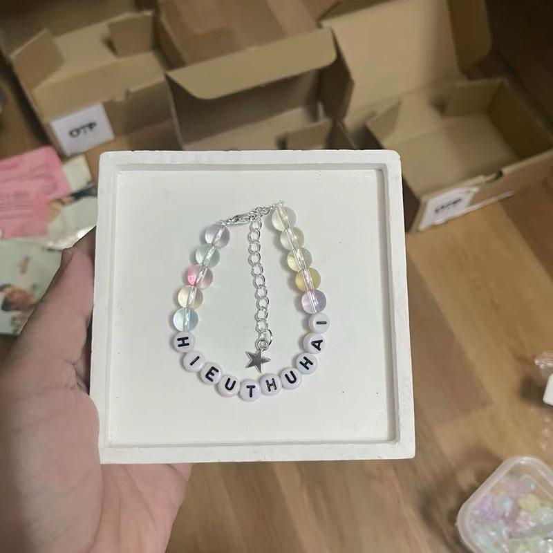 (VŨ TRỤ OTP 2) Vòng tay theo tên ANH TRAI SAY HI đáng yêu 4