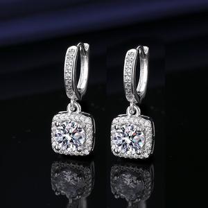 Hoa Tai Moissanite Vuông, Thời Trang Hợp Xu hướng Bán Chạy Trực Tiếp, Giá Cả Phải Chăng, Sang Trọng, Một Carat Giả Moissanite, Kẹp Tai Zircon Nữ, Mặt Dây Chuyền Tai