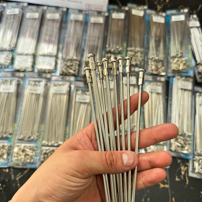 Căm xe máy Hiệu Osaki mẫu cao cấp không rỉ dùng để thay thế căm theo xe, gắn cho nhiều dòng xe phổ thông như (wave, dream, cup, 67, future các đời)