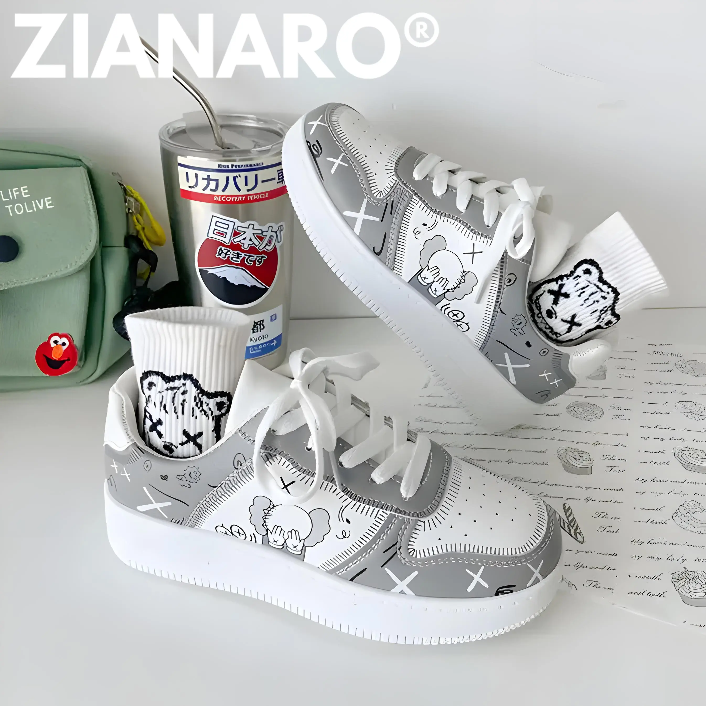 ZIANARO Sepatu Sneakers Anak Perempuan Kawai Anime Fashion Casual Trendy Karakter Kartun