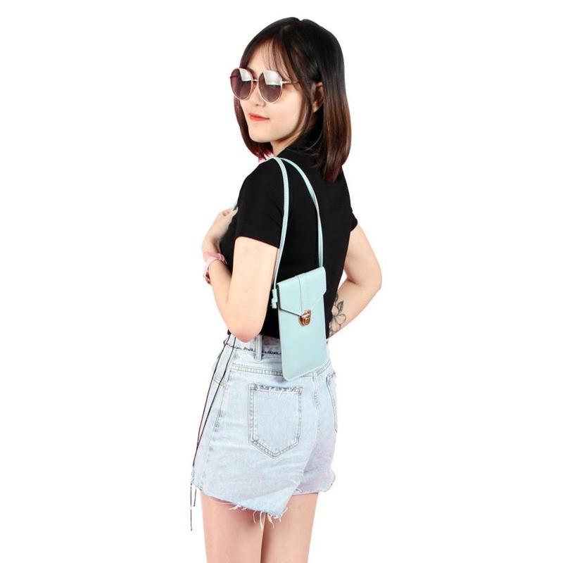 Product Introduction of Túi đựng điện thoại đeo chéo mặt lưng trong suốt sử dụng được màn hình cảm ứng Bag Nữ Nữ Women 21