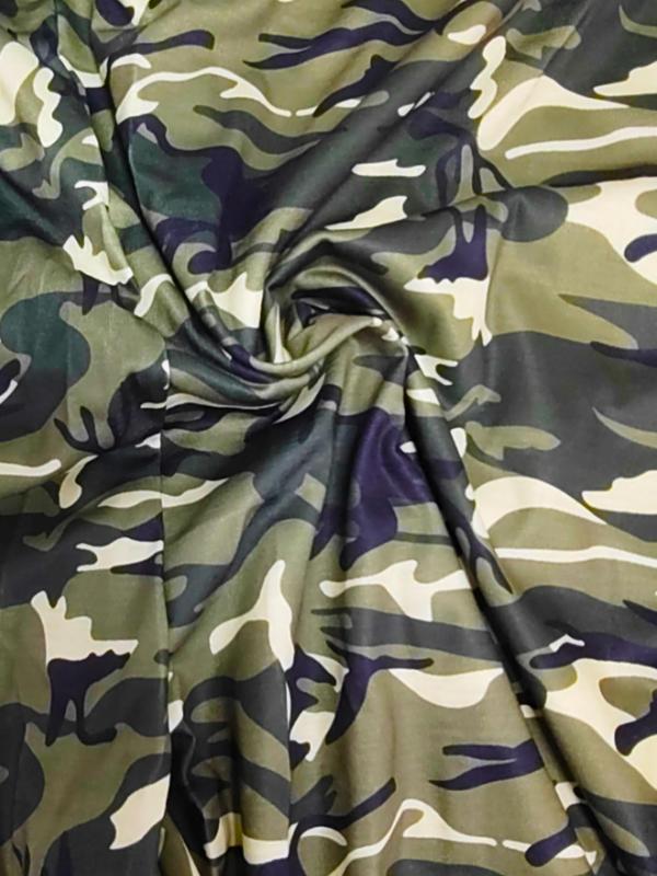 Plus Size Camo Print Drawstring Waist Capri Pants, Fashion Casual Pocket Jogger Pants for Daily Outdoor Wear, Women's Bottoms for Summer, Summer Clothes 4