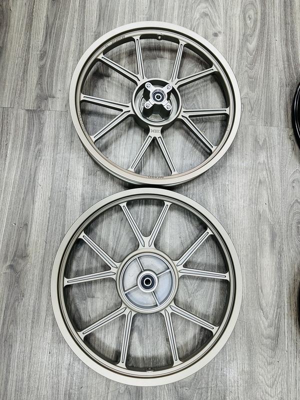 Cặp mâm Daytona X1R cho xe Exciter 2010