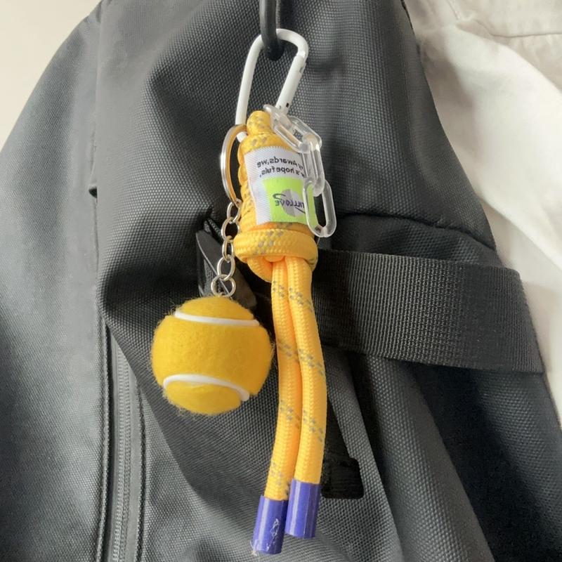 Product Introduction of Dây Chuyền Chìa Khóa Lưu Niệm Tennis, Thiết Kế Đặc Biệt Cho Cặp Đôi, Mặt Dây Chuyền Cặp Sách Học Sinh, Đồ Trang Trí Treo Dây Thừng, Dễ Phối Đồ Cá Tính, Hàng Mới Về 2024 5