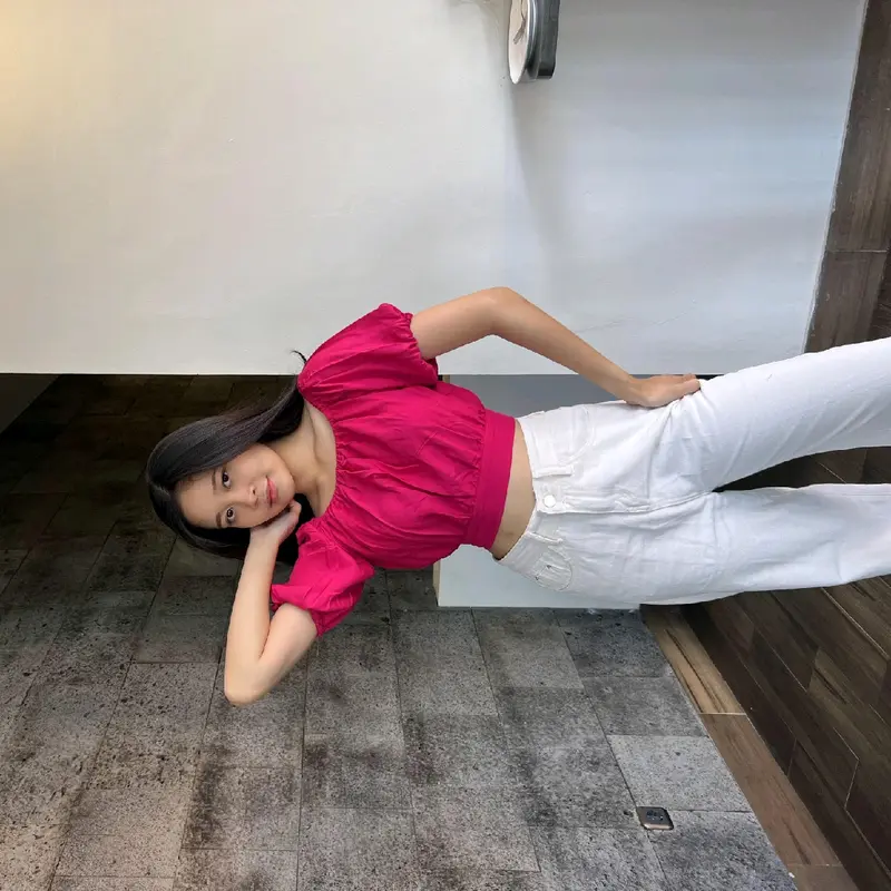 Haile Sabrina - Blouse Santai Atasan Baju Crop Karet Panjang Wanita Rib Nyaman Pendek 3