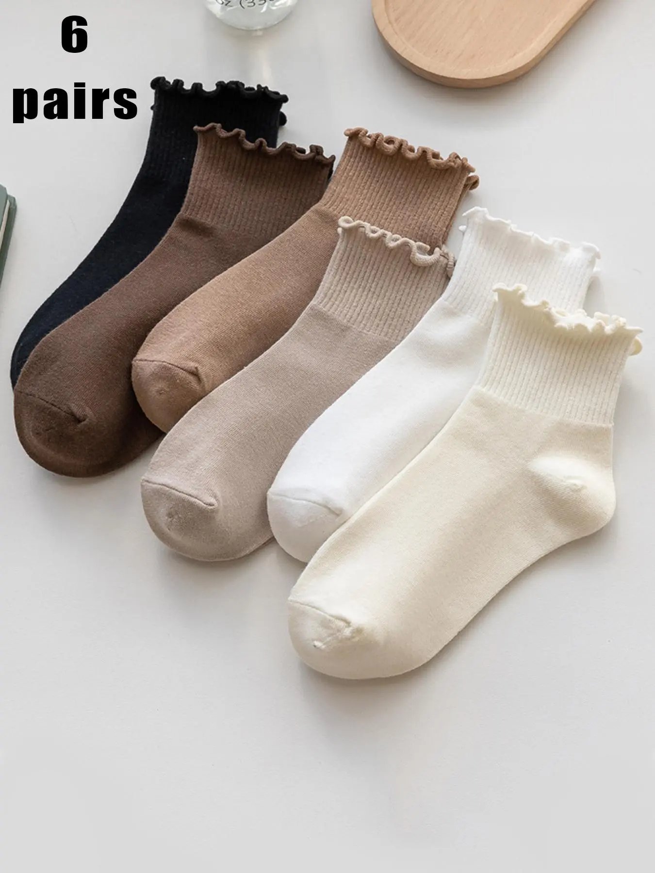Random Women's Solid Lettuce Trim Crew Socks, Fashion Casual Comfy Socks for Daily Wear, Womens Socks for All Seasons