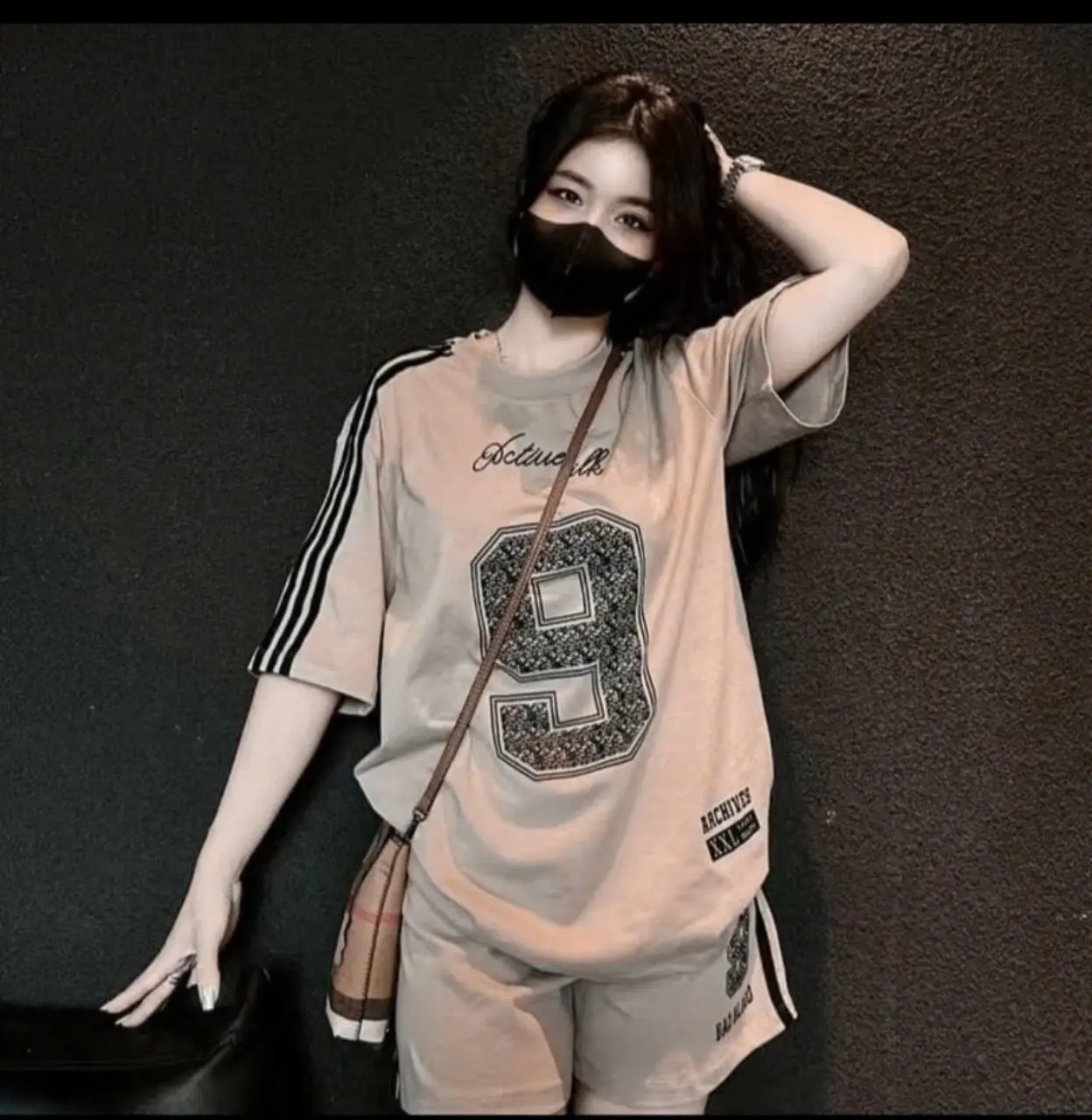 Set đồ bộ cotton đùi sọc thể thao - logo in số cá tính - sản phẩm y hình Sport Tập Thể Dục Tập Gym Chạy Bộ
