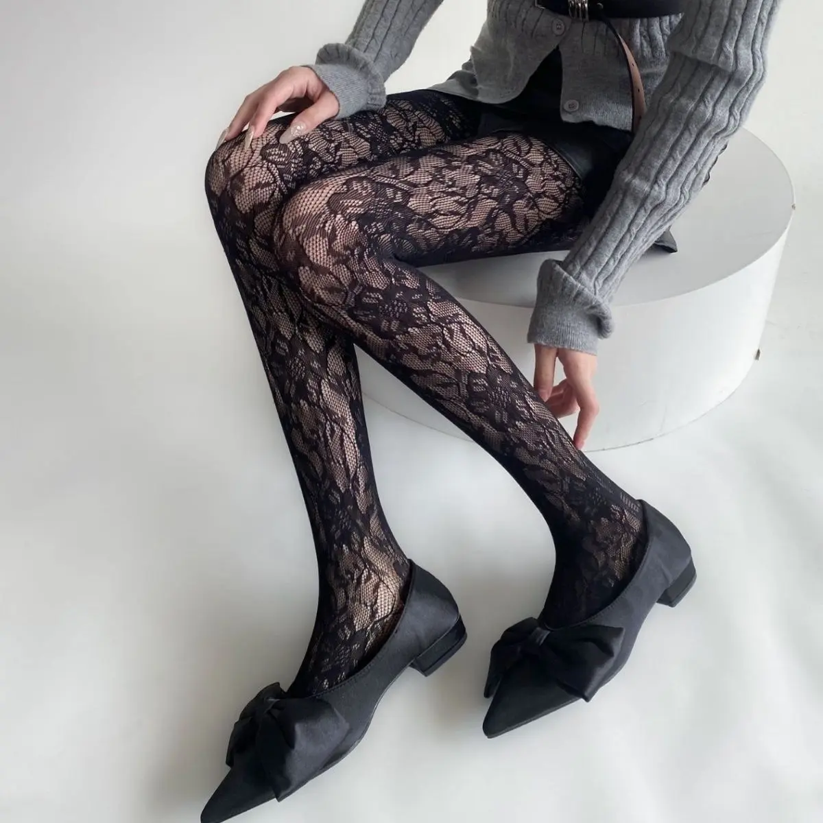 Tất lưới khoét ren Cổ Điển Chất lượng cao, phong cách mùa Lò Xo và mùa thu, gợi cảm và dễ thương, hoa tối dệt hoa mỏng, quần Tất Cô Gái Nóng Bỏng Thích hợp cho phụ nữ và phụ nữ, N Nữ, T Nữ, Da N Nữ, trang phục lưới cá, hàng mới về Women