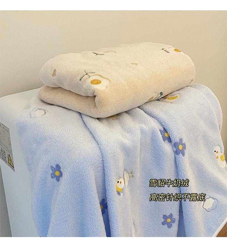 Product Introduction of Chăn, Chăn Ngủ Văn Phòng, Chăn Ngủ, Chăn Điều Hòa Không Khí, Vỏ Chăn Lông Cừu San Hô, Thích Hợp Cho Ký Túc Xá Sinh Viên, Tất Cả Các Mùa, Có Thể Được Sử Dụng Làm Ga Trải Giường 8