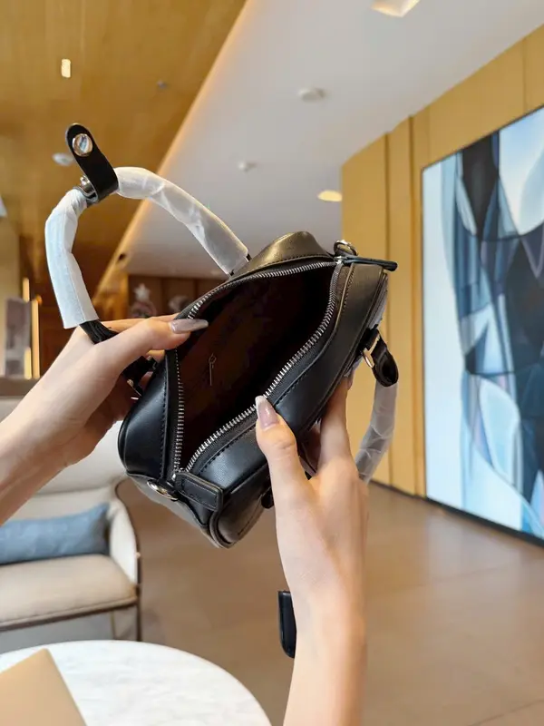 Túi Xách Nữ Dáng Trống Size 22cm Cao Cấp Da Mềm , Túi Có Dây Đeo Chéo Kèm Chamr 2