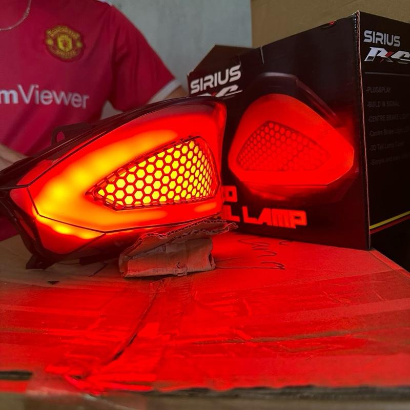 ￼Đèn hậu Dyno Sirius xăng cơ chỉnh màu 1
