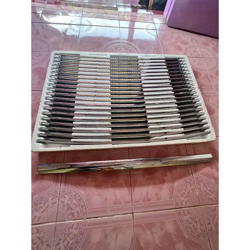 GARNISH LIST LIS CRHOME TRUNKLID BAGASI BELAKANG TOYOTA AVANZA ALL NEW DAIHATSU XENIA ALL NEW 2012 - 2015 ORIGINAL ASLI 4