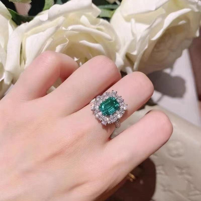 Simple Super Shiny Elegant Emerald Set Rings Necklace Frosty Style Stud Earrings Online Influencer Necklace TikTok Cross-Border Hot Sale 3