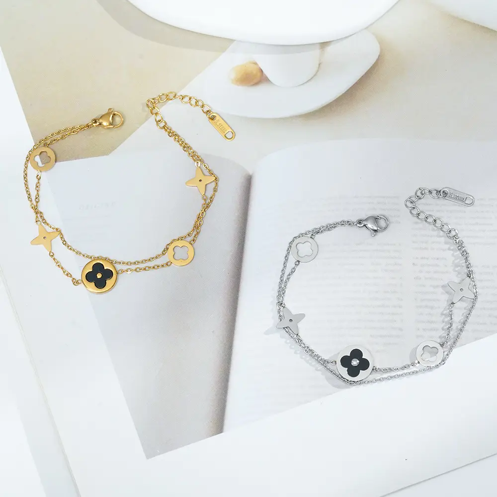[Whole Body Titanium Steel] Summer Classic Clover Flower Bracelet Non-Fading Light Luxury All-Match Clover High Sense