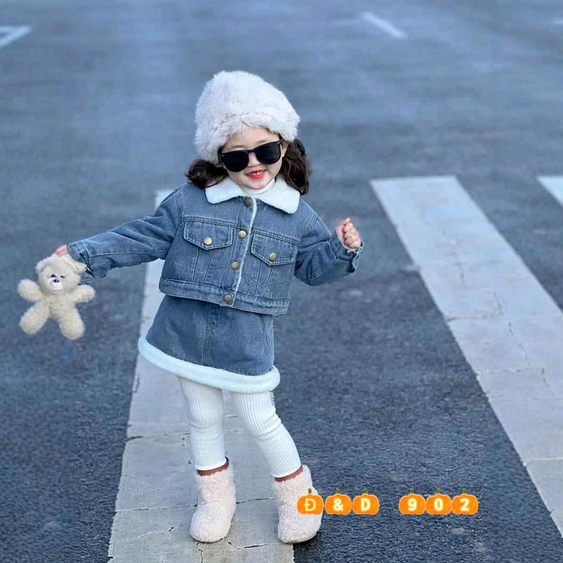 set bộ váy bò khoác bé gái phối lông cổ ,  viền chân váy , có quần lót trong, sang xịn xinh xắn cho bé từ 10kg-30kg  (2 chi tiết)